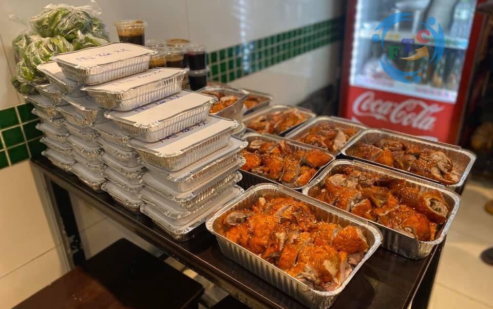 Khay nhôm đựng vịt nguyên con