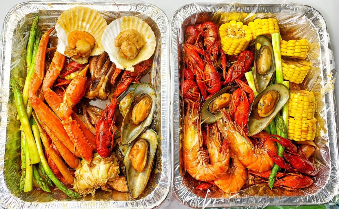 Khay giấy bạc đựng hải sản