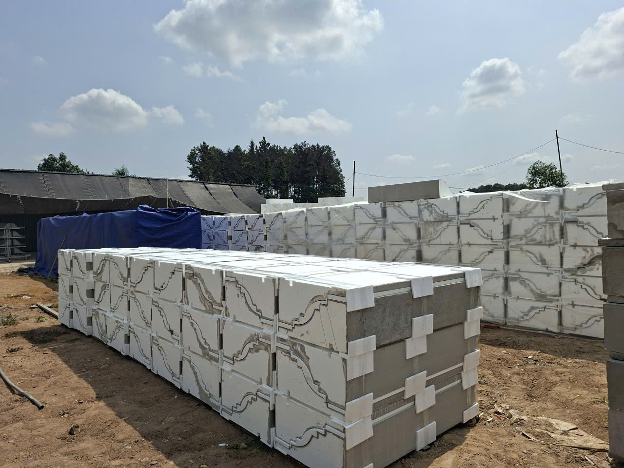 Phào chỉ xốp phủ vữa polymer