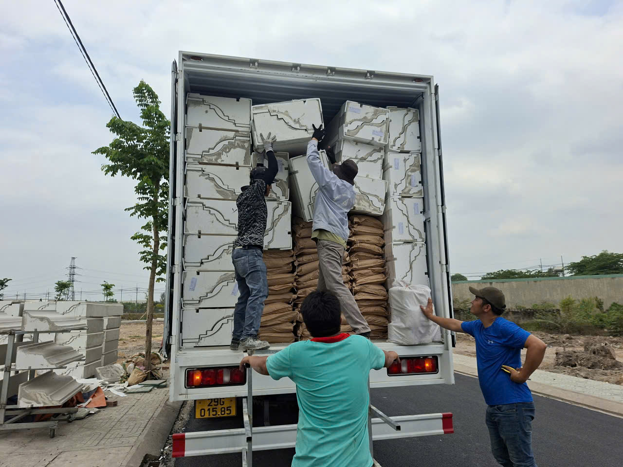 Phảo chỉ xốp phủ vữa polymer